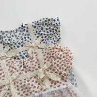 Load image into Gallery viewer, Baby Girls Flower Bow Lace Print Rompers Wholesale 220513284
