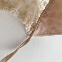 Load image into Gallery viewer, Baby Girls Solid Color Lace Accessories Hats Wholesale 22051382
