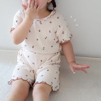 Load image into Gallery viewer, 2 Pieces Set Baby Kid Girls Flower Print Tops And Shorts Wholesale 22051639
