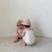 Load image into Gallery viewer, 2 Pieces Set Baby Girls Flower Print Tank Tops And Shorts Wholesale 220517285
