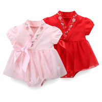 Load image into Gallery viewer, Baby Girls Flower Lace Embroidered Rompers Wholesale 22051738
