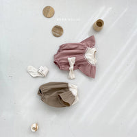 Load image into Gallery viewer, Baby Girls Color-blocking Embroidered Rompers Wholesale 22051748
