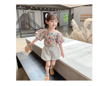Load image into Gallery viewer, 2 Pieces Set Baby Kid Girls Flower Print Tops And Solid Color Shorts Wholesale 220524198
