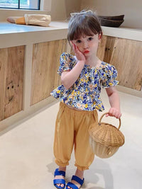 Load image into Gallery viewer, 2 Pieces Set Kid Girls Flower Print Tops And Solid Color Pants Wholesale 220524291
