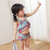 Load image into Gallery viewer, 3 Pieces Set Baby Kid Girls Beach Fish scales Print Tops And Shorts And Hats Swimwears Wholesale 220606200
