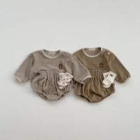 Load image into Gallery viewer, 2 Pieces Set Baby Kid Boys Cartoon Tops And Solid Color Shorts Wholesale 220819531
