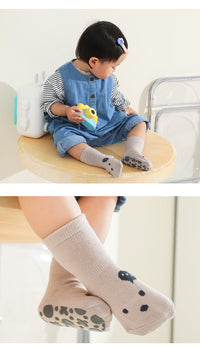 Load image into Gallery viewer, Unisex Cartoon Accessories Socks Wholesale 220831269
