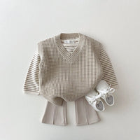 Load image into Gallery viewer, Baby Kid Girls Solid Color Pants Wholesale 22090290
