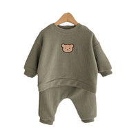 Load image into Gallery viewer, 2 Pieces Set Baby Unisex Cartoon Embroidered Hoodies Swearshirts And Solid Color Pants Wholesale 220906843
