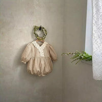 Load image into Gallery viewer, Baby Girls Checked Rompers Wholesale 220920262
