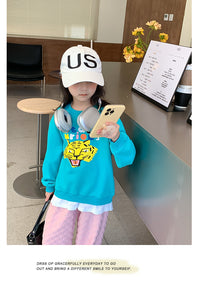 Load image into Gallery viewer, Baby Kid Girls Letters Cartoon Print Hoodies Swearshirts Wholesale 220924482
