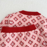 Load image into Gallery viewer, 2 Pieces Set Baby Girls Checked Crochet Cardigan Knitwear And Shorts Wholesale 220929844
