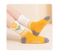 Load image into Gallery viewer, Unisex Flower Plant Print Accessories Socks Wholesale 221101526
