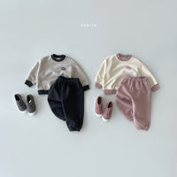 Load image into Gallery viewer, 2 Pieces Set Baby Unisex Letters Color-blocking Hoodies Swearshirts And Solid Color Pants Wholesale 221117141
