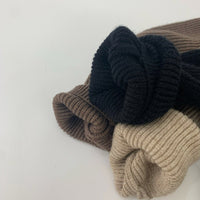 Load image into Gallery viewer, Baby Kid Unisex Solid Color Crochet Sweaters Wholesale 22112147
