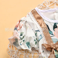 Load image into Gallery viewer, Baby Girls Flower Bow Print Rompers Wholesale 22121663
