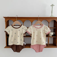 Load image into Gallery viewer, 2 Pieces Set Baby Girls Flower Checked Print Tops And Solid Color Shorts Wholesale 230107161
