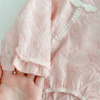 Load image into Gallery viewer, Baby Girls Flower Rompers Wholesale 23011126
