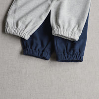 Load image into Gallery viewer, 2 Pieces Set Baby Kid Unisex Color-blocking Tops And Solid Color Pants Wholesale 230113240
