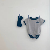 Load image into Gallery viewer, Baby Unisex Letters Rompers And Headwear Wholesale 230114225
