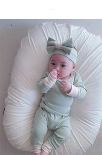 Load image into Gallery viewer, 3 Pieces Set Baby Unisex Color-blocking Tops And Pants And Bow Headwear Wholesale 230114267
