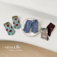 Load image into Gallery viewer, Unisex Striped Cartoon Accessories Socks Wholesale 230114293
