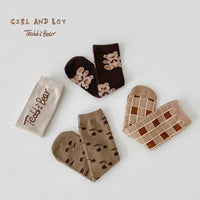 Load image into Gallery viewer, Unisex Checked Cartoon Print Accessories Socks Wholesale 230114322
