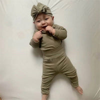 Load image into Gallery viewer, 3 Pieces Set Baby Girls Solid Color Rompers And Pants And Bow Headwear Wholesale 230114337
