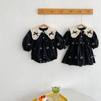 Load image into Gallery viewer, Baby Girls Flower Bow Rompers Wholesale 23020808
