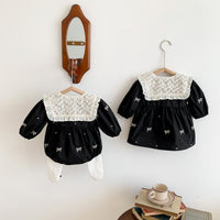 Load image into Gallery viewer, Baby Girls Flower Embroidered Rompers Wholesale 23020816
