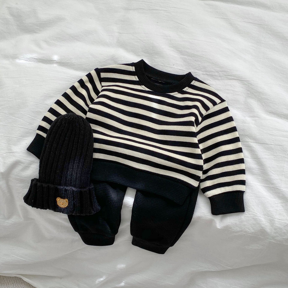2 Pieces Set Baby Boys Striped Hoodies Sweatshirts And Solid Color Pants Wholesale 230216170
