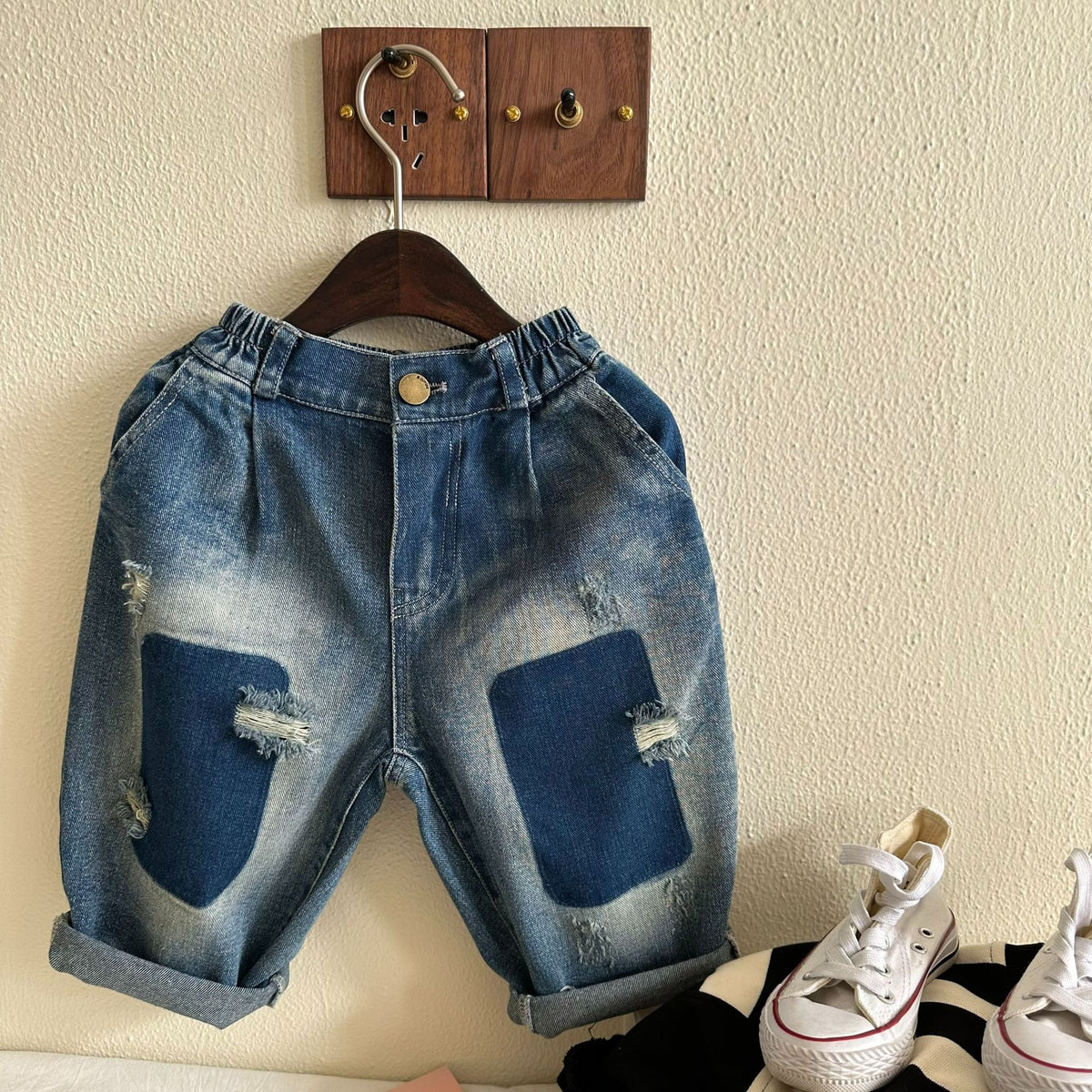 Baby Kid Unisex Color-blocking Ripped Pants Jeans Wholesale 23021753