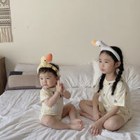 Load image into Gallery viewer, Baby Girls Flower Print Rompers Wholesale 230220233
