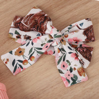 Load image into Gallery viewer, 2 Pieces Set Baby Girls Solid Color Muslin&amp;Ribbed Print Rompers Flower And Cartoon Pants Wholesale 230222167
