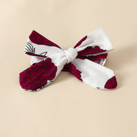 Load image into Gallery viewer, 3 Pieces Set Baby Girls Letters Rompers And Flower Print Shorts And Bow Headwear Wholesale 230224215
