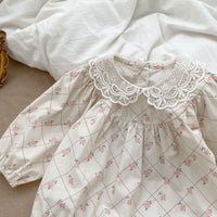 Load image into Gallery viewer, Baby Girls Flower Print Rompers Wholesale 230302407
