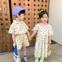 Load image into Gallery viewer, 2 Pieces Set Baby Kid Unisex Flower Print Shirts And Shorts Wholesale 23031514
