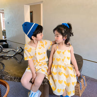 Load image into Gallery viewer, 2 Pieces Set Baby Kid Girls Love heart Print Shirts And Shorts Wholesale 23031519
