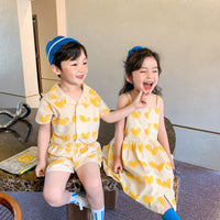 Load image into Gallery viewer, 2 Pieces Set Baby Kid Girls Love heart Print Shirts And Shorts Wholesale 23031519
