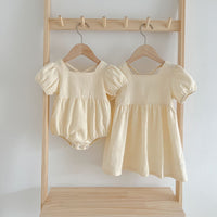 Load image into Gallery viewer, Baby Girls Solid Color Rompers Wholesale 230323552

