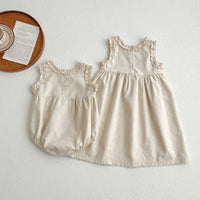 Load image into Gallery viewer, Baby Girls Solid Color Rompers Wholesale 230323564
