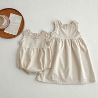 Load image into Gallery viewer, Baby Girls Solid Color Rompers Wholesale 230323564
