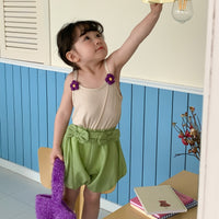 Load image into Gallery viewer, 2 Pieces Set Baby Kid Girls Solid Color Flower Tank Tops And Bow Shorts Wholesale 230330361

