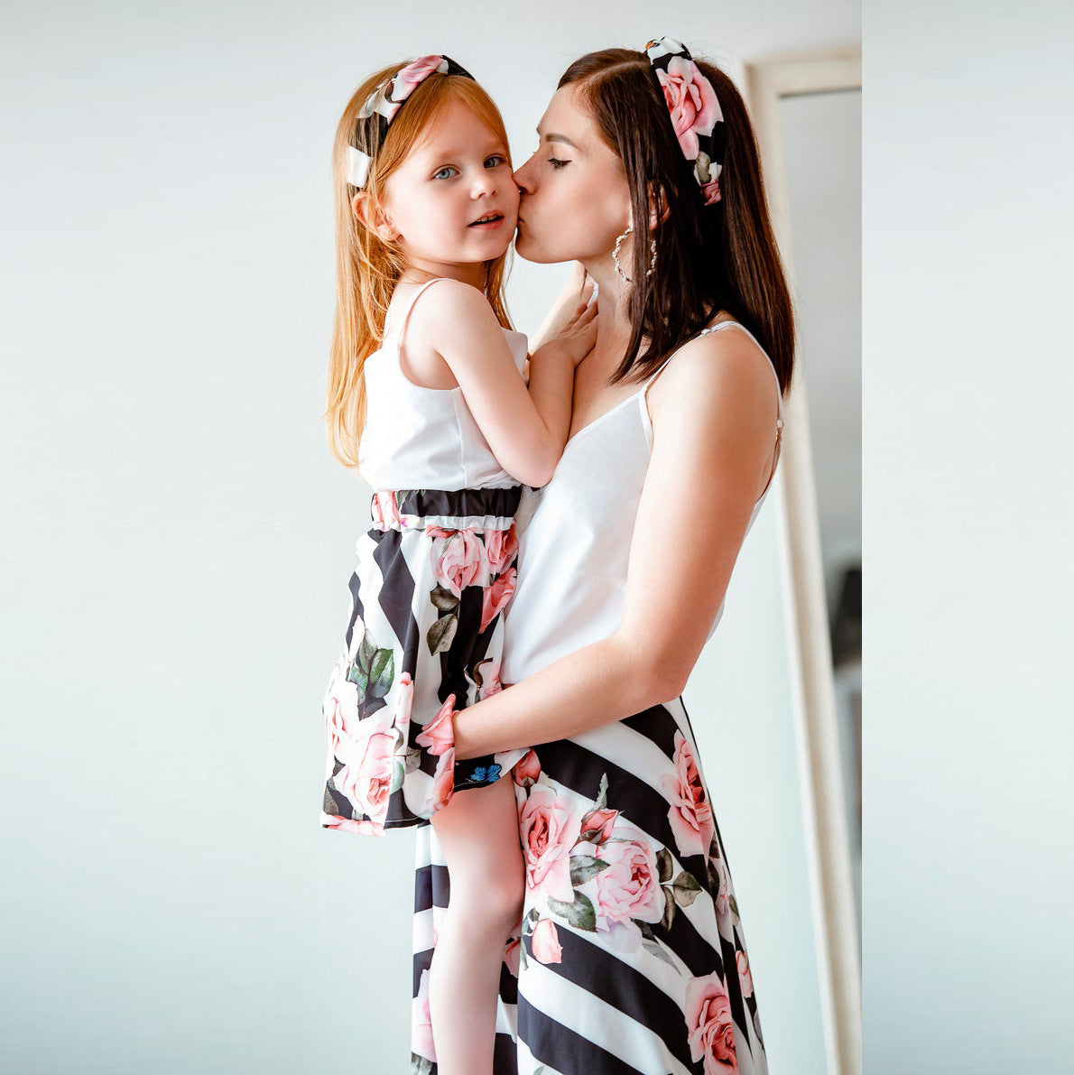 Mommy And Me Kid Color-blocking Flower Print Dresses Wholesale 230403186