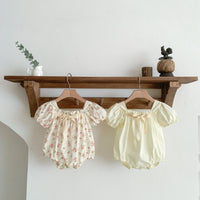 Load image into Gallery viewer, Baby Girls Flower Bow Print Rompers Wholesale 230403261
