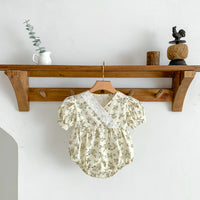 Load image into Gallery viewer, Baby Girls Flower Print Rompers And Hats Wholesale 230403377
