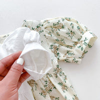 Load image into Gallery viewer, Baby Girls Flower Print Rompers And Hats Wholesale 230403377
