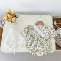 Load image into Gallery viewer, Baby Girls Flower Print Rompers And Hats Wholesale 230403377
