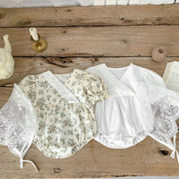 Load image into Gallery viewer, Baby Girls Flower Print Rompers And Hats Wholesale 230403377
