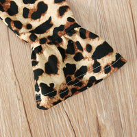 Load image into Gallery viewer, 2 Pieces Kid Girl Leopard Set Flared Sleeve Top Matching Jeans Wholesale 33343352
